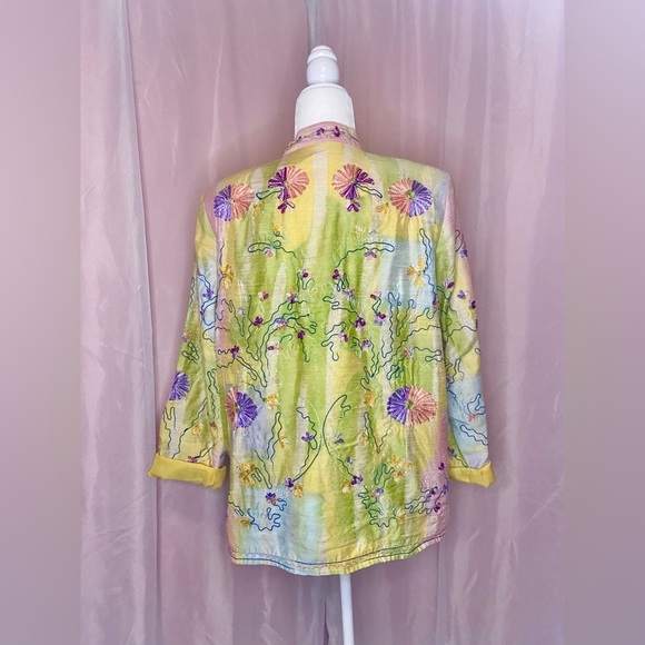 Art To Wear Colorful Floral Embroidered Shacket Glass Buttons Drapers & Damon - Picture 9 of 10